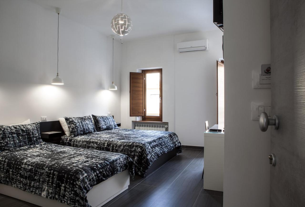 לינה וארוחת בוקר קסטרווילארי Pomodoro Bed מראה חיצוני תמונה