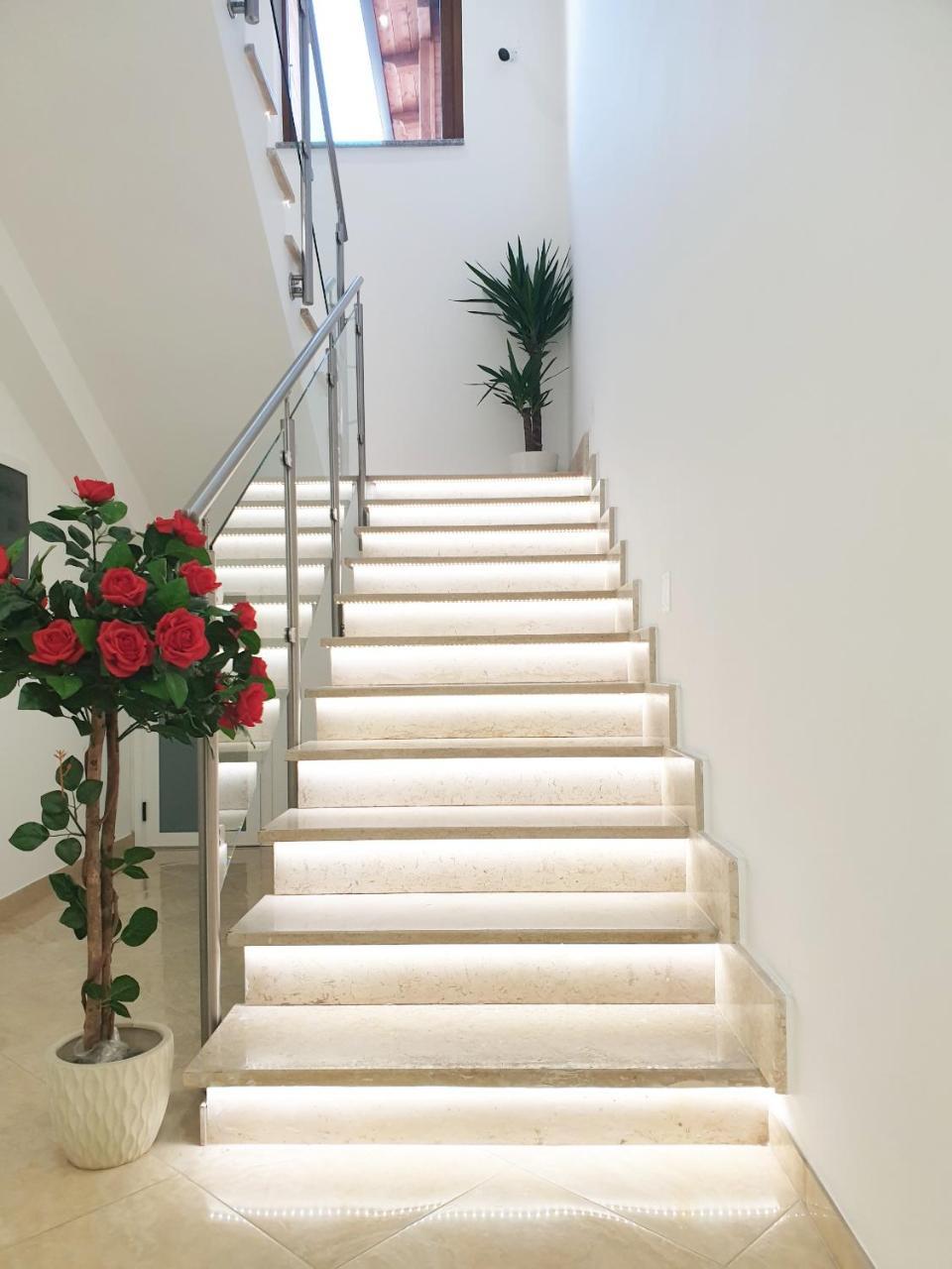 לינה וארוחת בוקר קסטרווילארי Pomodoro Bed מראה חיצוני תמונה
