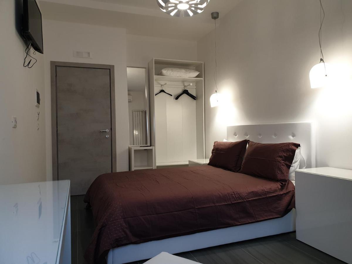 לינה וארוחת בוקר קסטרווילארי Pomodoro Bed מראה חיצוני תמונה